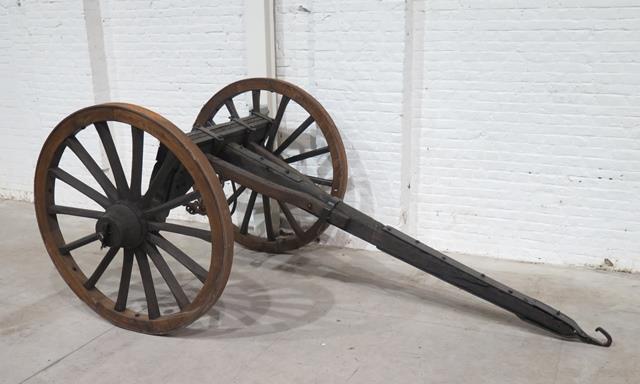 Boomezel met houten asblok, Karrenmuseum Essen